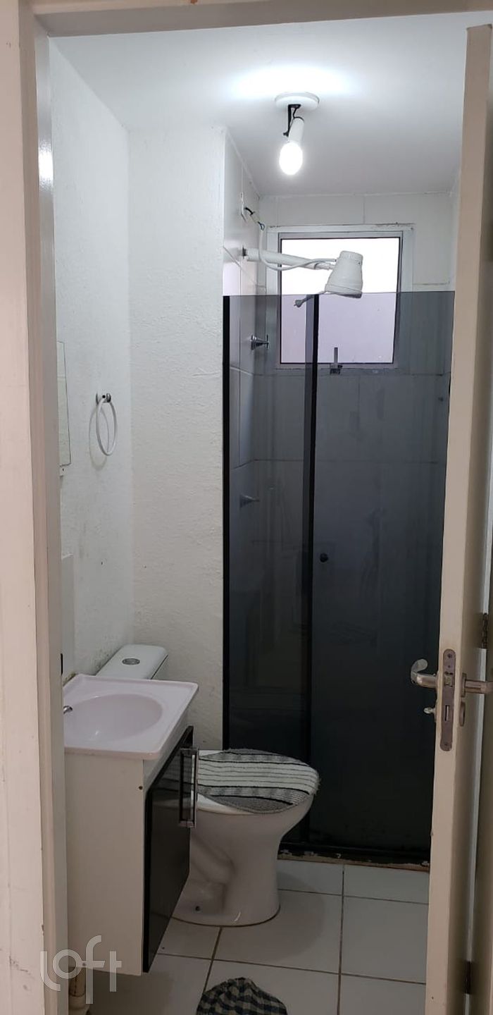 Apartamento à venda com 2 quartos, 40m² - Foto 13