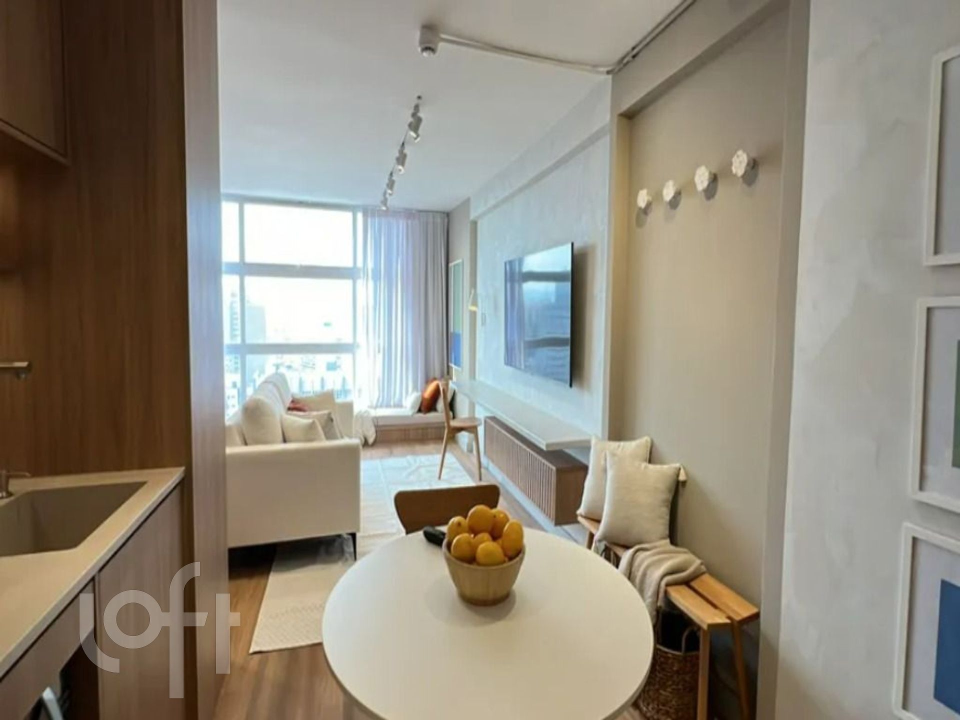 Apartamento à venda com 1 quarto, 37m² - Foto 4