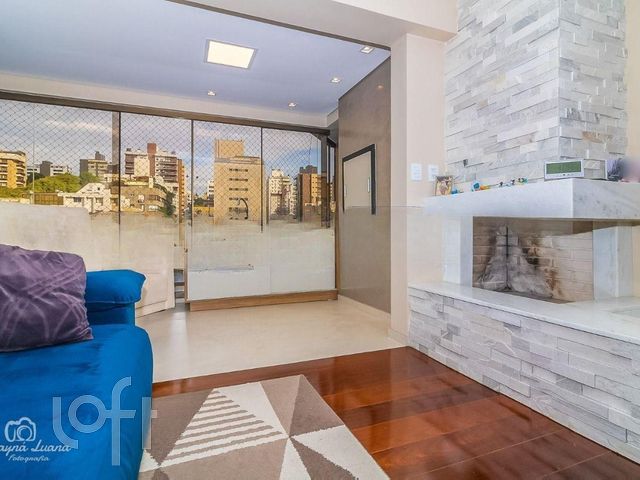 Apartamento com 144m², 3 dormitórios, 1 suíte, 2 vagas, Rio Branco em Porto Alegre