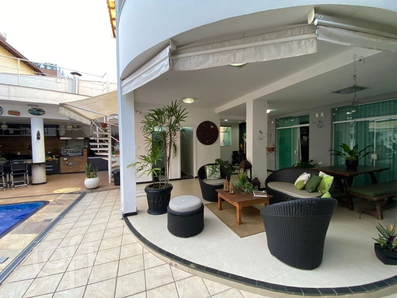 Casa à venda com 5 quartos, 360m² - Foto 19