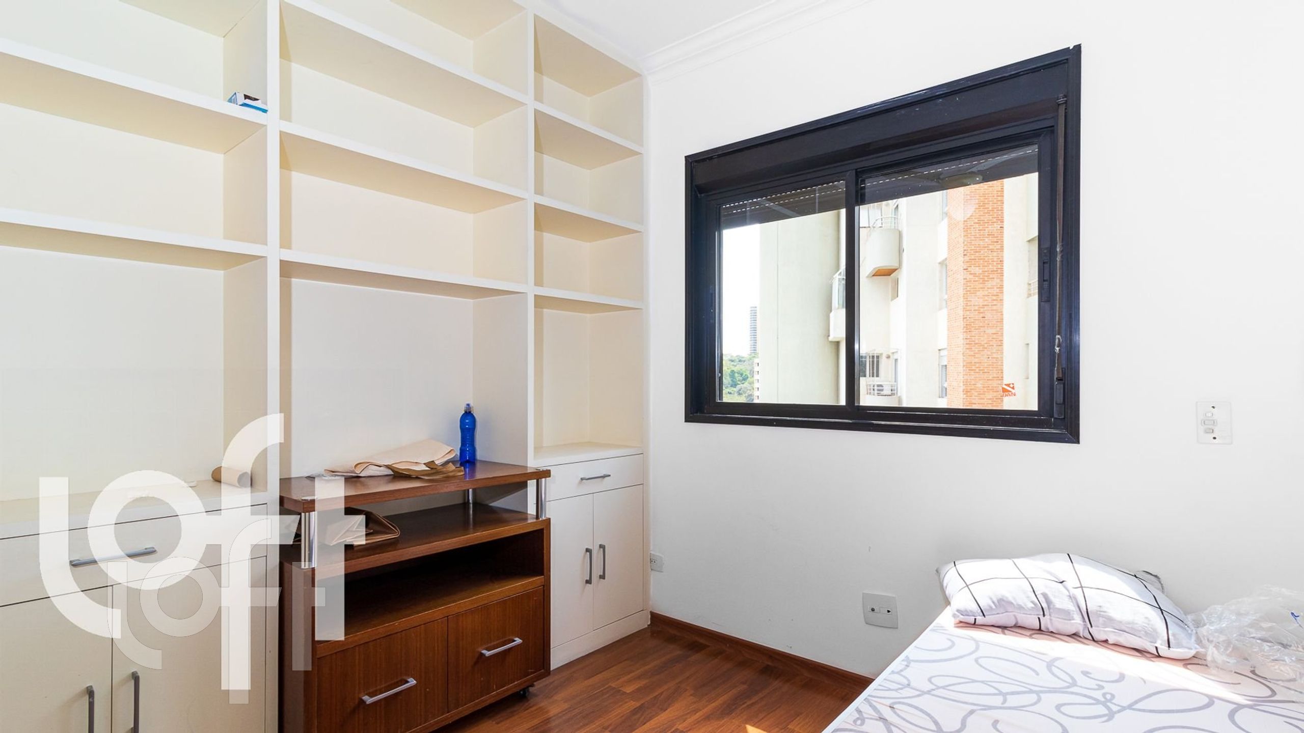 Apartamento à venda com 3 quartos, 141m² - Foto 5