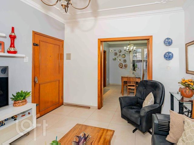 Apartamento com 91m², 3 dormitórios, 1 suíte, 1 vaga, Santana em Porto Alegre