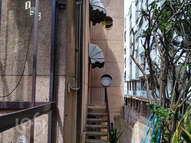 Casa com 363m², 4 dormitórios, Petrópolis em Porto Alegre