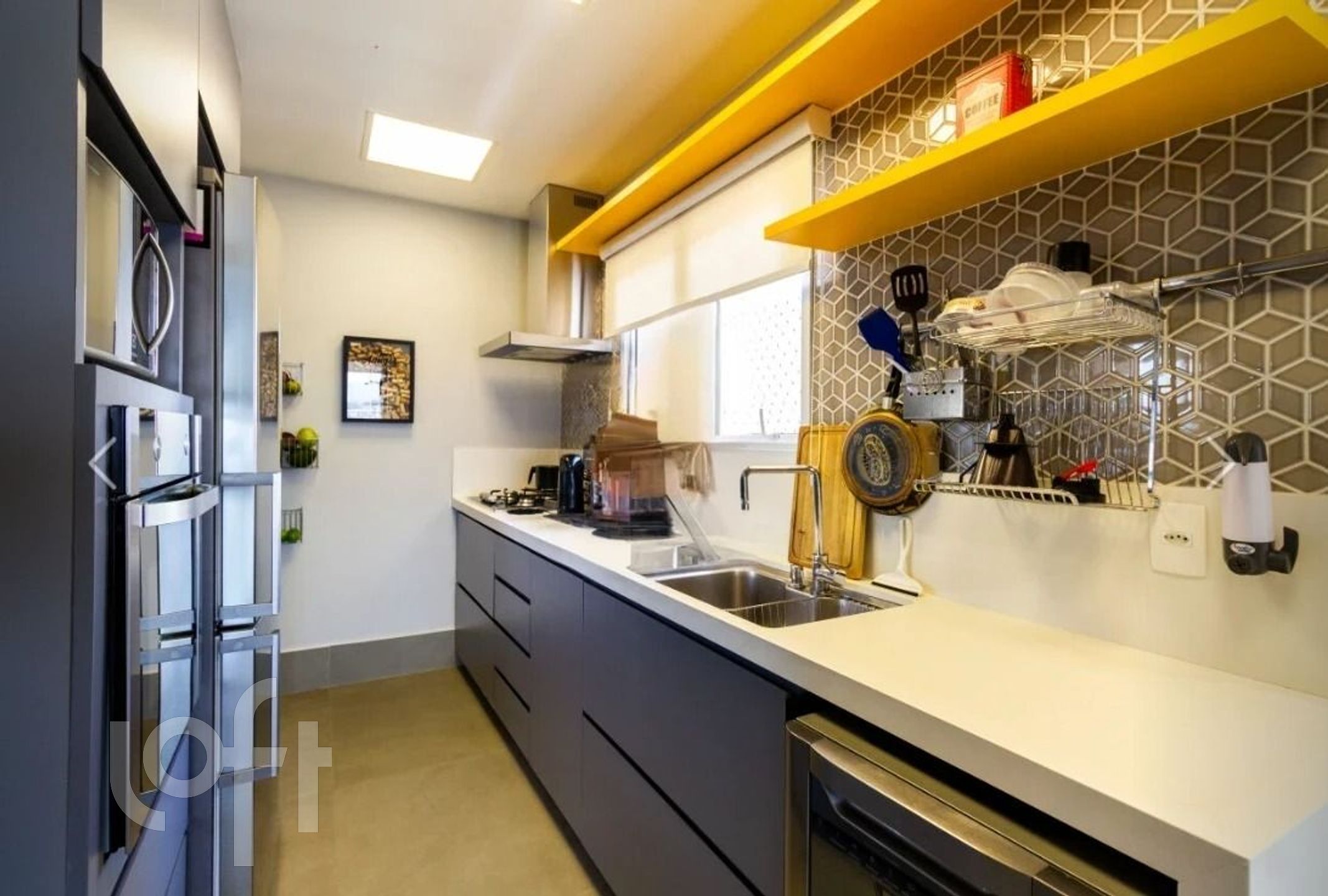 Apartamento à venda com 3 quartos, 117m² - Foto 13