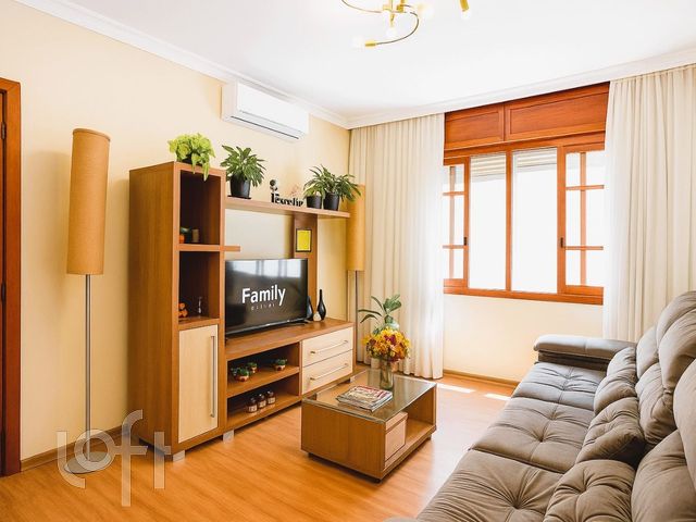 Apartamento com 93m², 4 dormitórios, Menino Deus em Porto Alegre