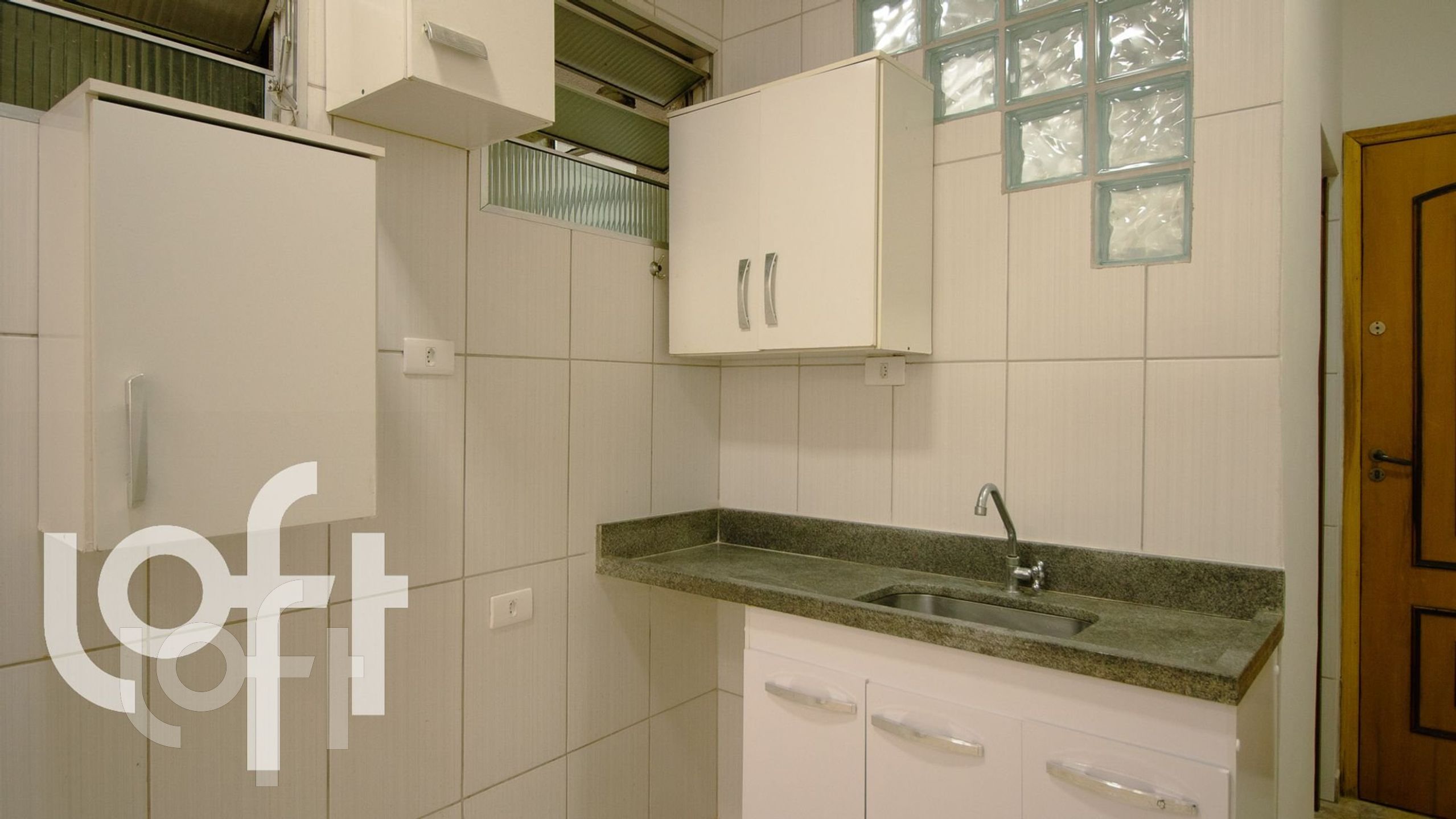 Apartamento à venda com 1 quarto, 38m² - Foto 15