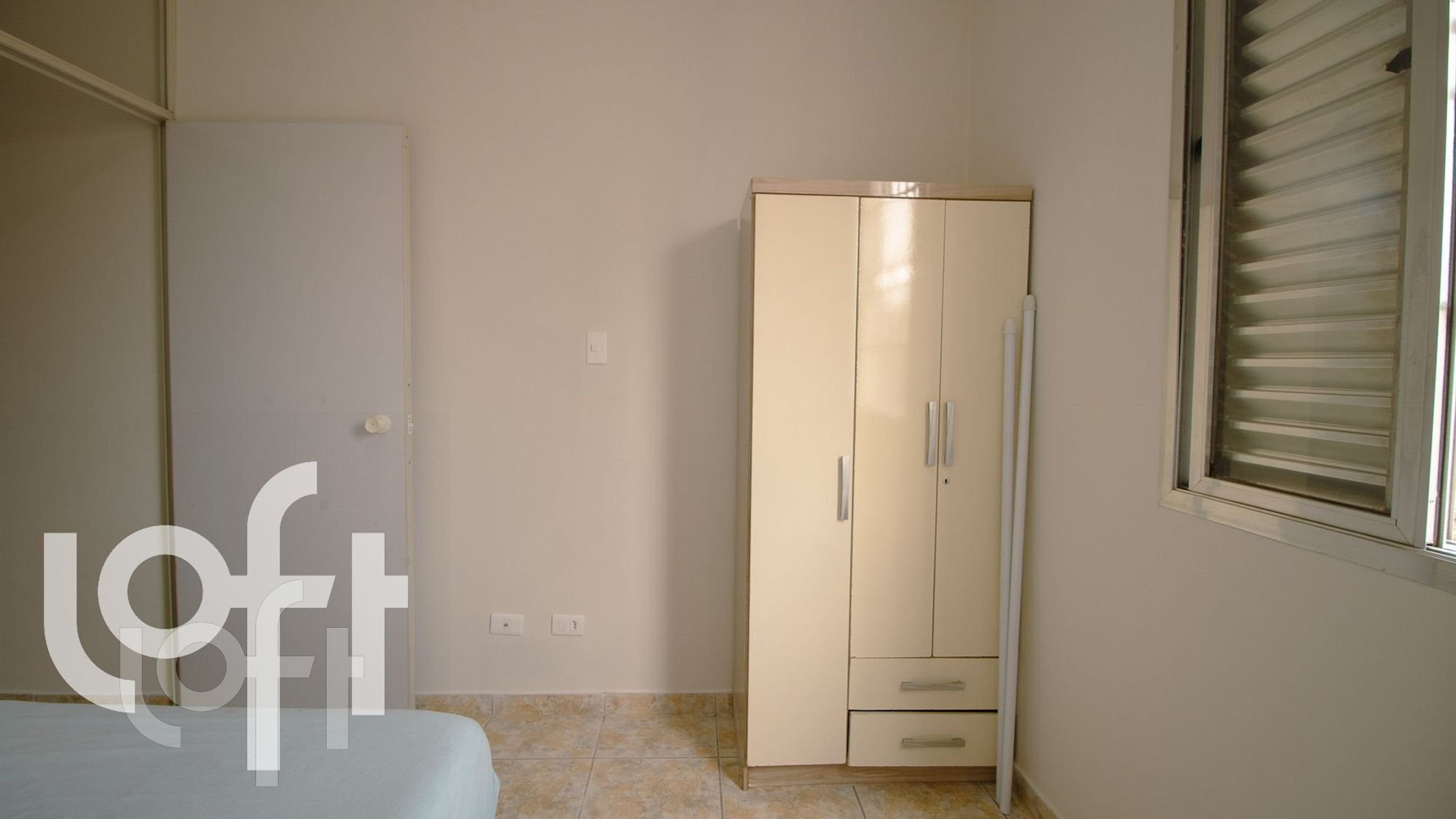 Apartamento à venda com 1 quarto, 38m² - Foto 7