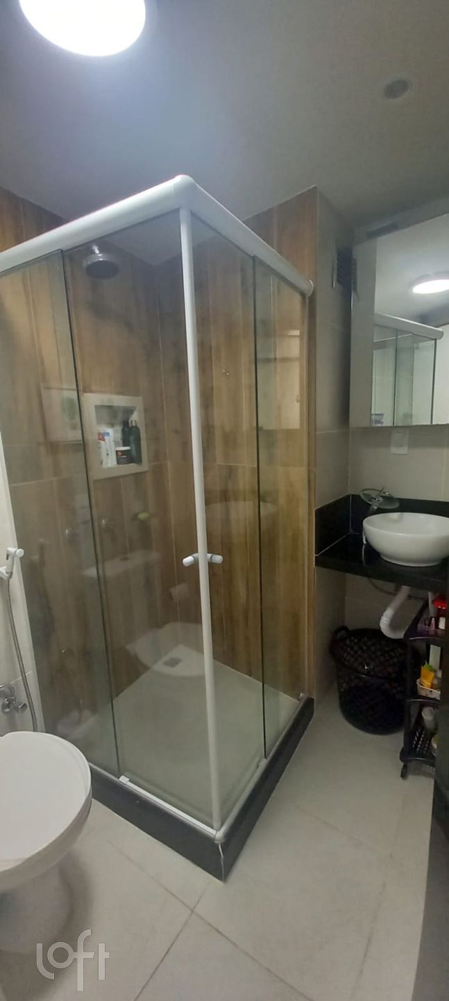 Apartamento à venda com 2 quartos, 76m² - Foto 14