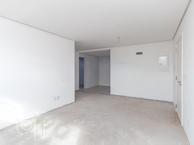 Apartamento com 71m², 2 dormitórios, 1 suíte, 1 vaga, Vila Ipiranga em Porto Alegre