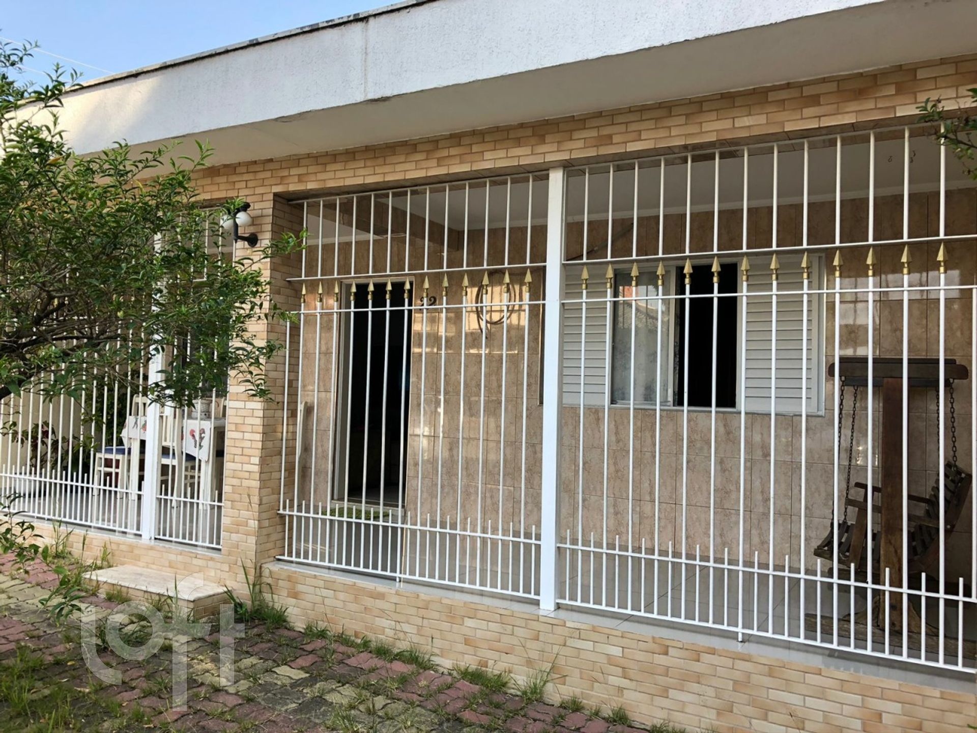 Casa à venda com 3 quartos, 120m² - Foto 2