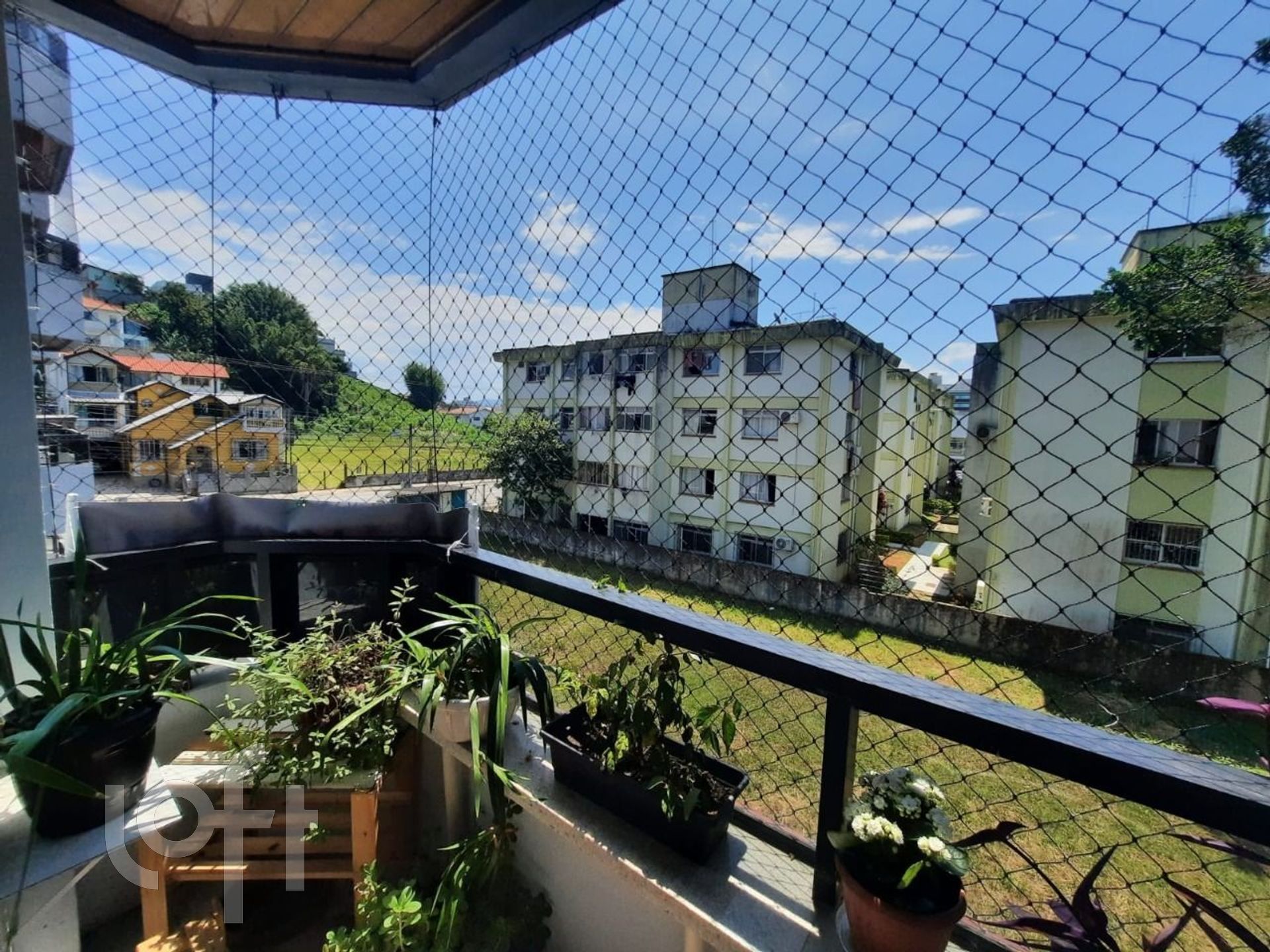 Apartamentos com 119m², 3 quartos, 1 suíte, 1 garagem, no bairro Estreito em Florianópolis