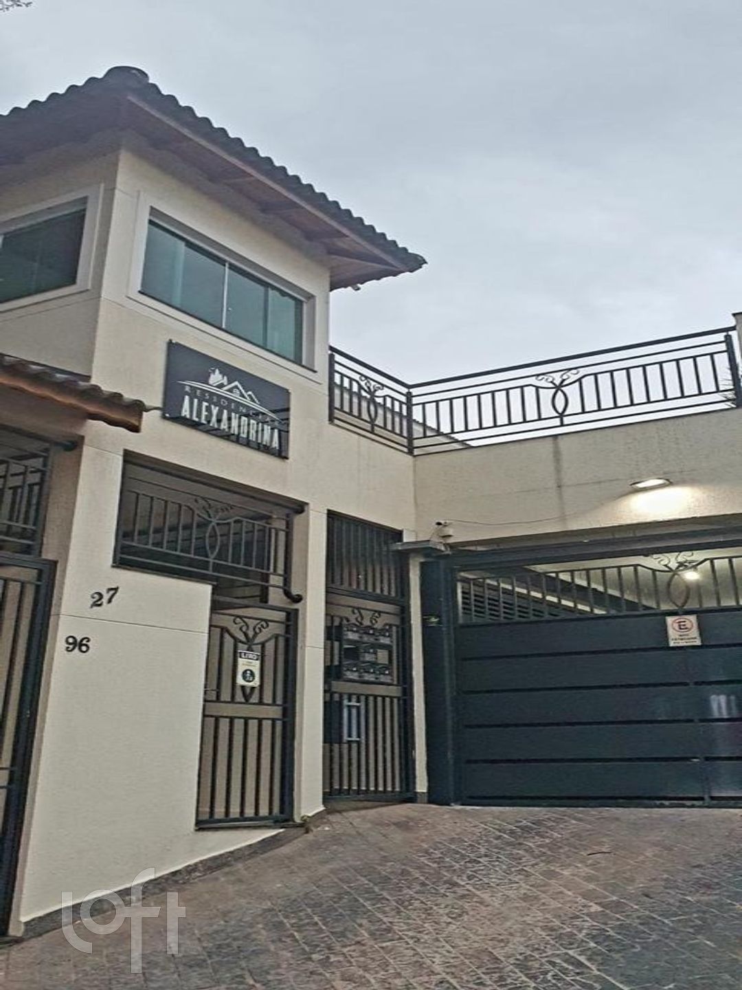 Casa de Condomínio à venda com 4 quartos, 380m² - Foto 15