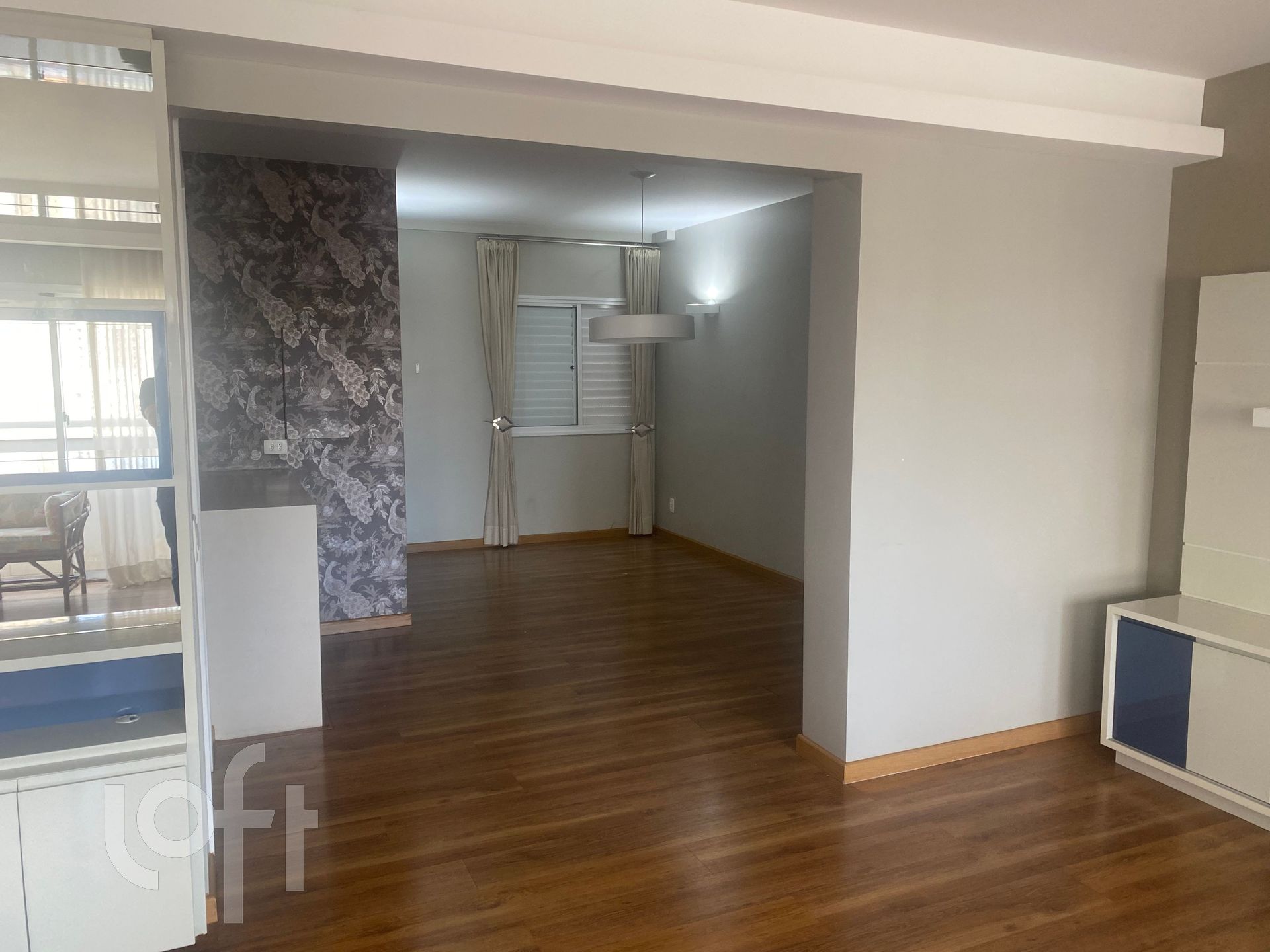 Apartamento à venda com 3 quartos, 158m² - Foto 4