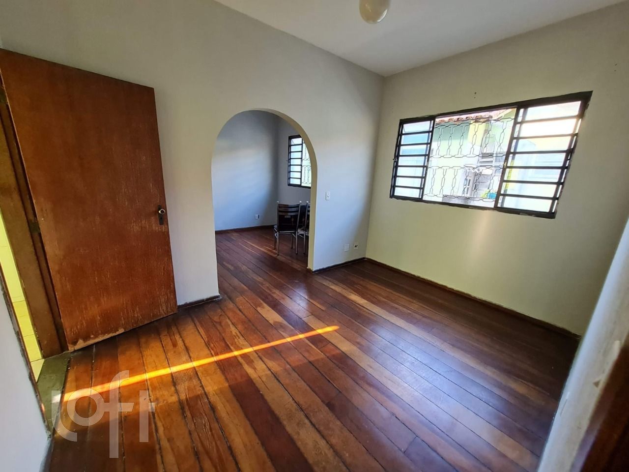 Apartamento à venda com 3 quartos, 98m² - Foto 1