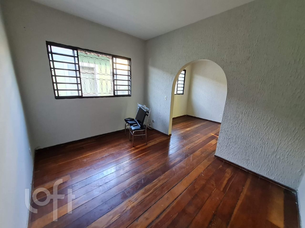 Apartamento à venda com 3 quartos, 98m² - Foto 4