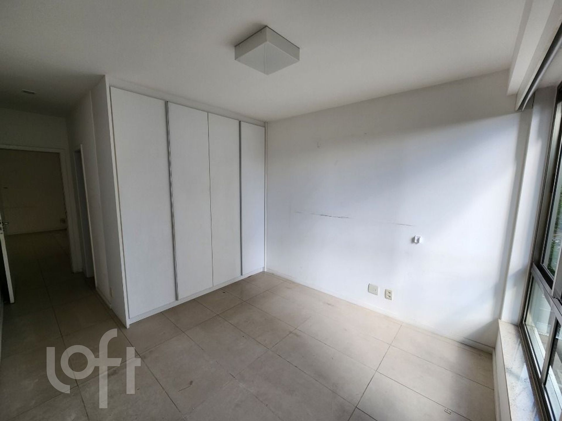 Apartamento à venda com 3 quartos, 275m² - Foto 17