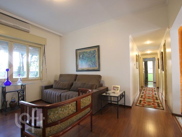 Apartamento com 106m², 3 dormitórios, 1 vaga, Rio Branco em Porto Alegre