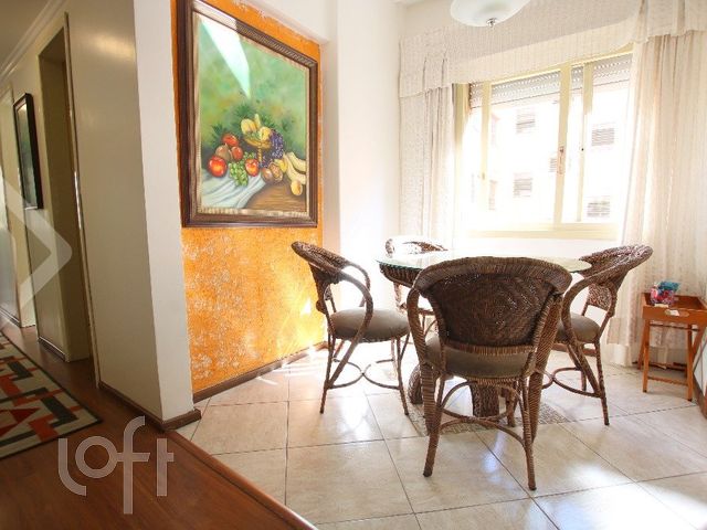 Apartamento com 106m², 3 dormitórios, 1 vaga, Rio Branco em Porto Alegre