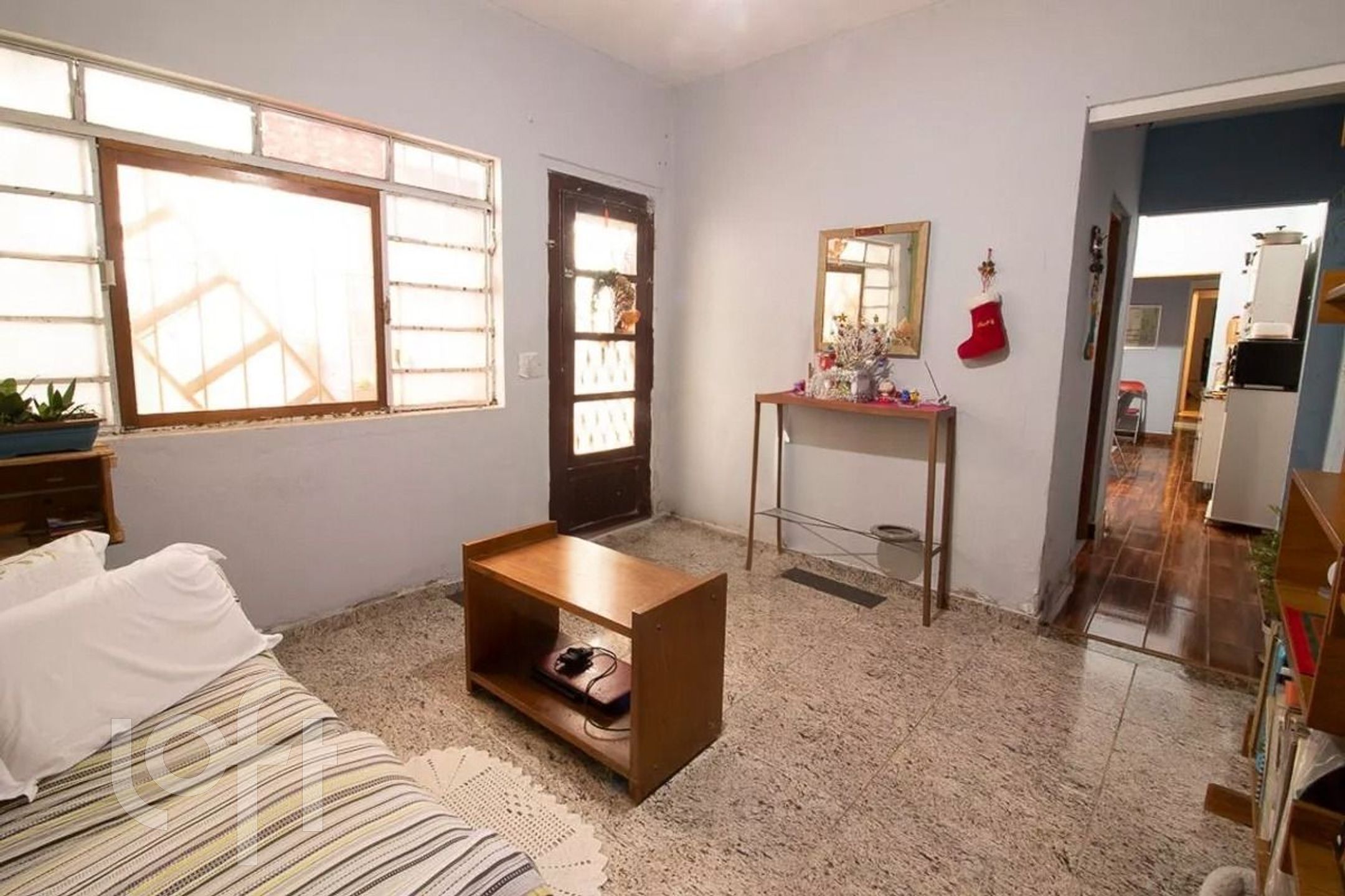 Casa à venda com 2 quartos, 140m² - Foto 19