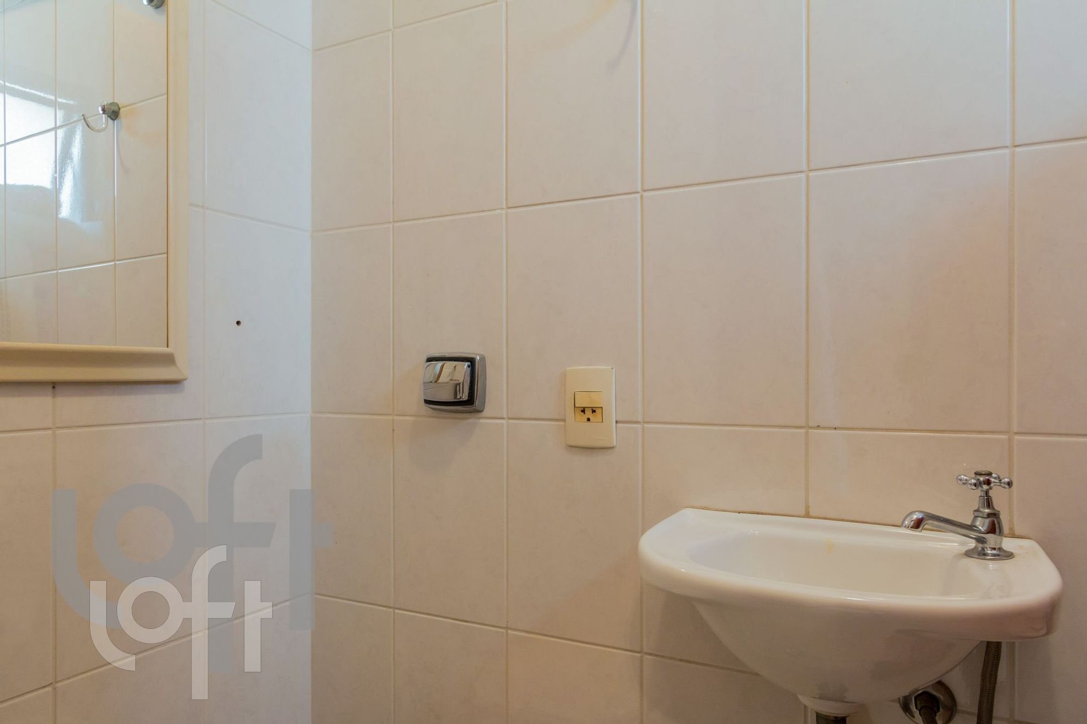 Apartamento à venda com 3 quartos, 148m² - Foto 3