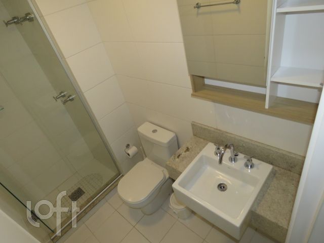 Apartamento com 38m², 1 dormitório, 1 vaga, Praia de Belas em Porto Alegre