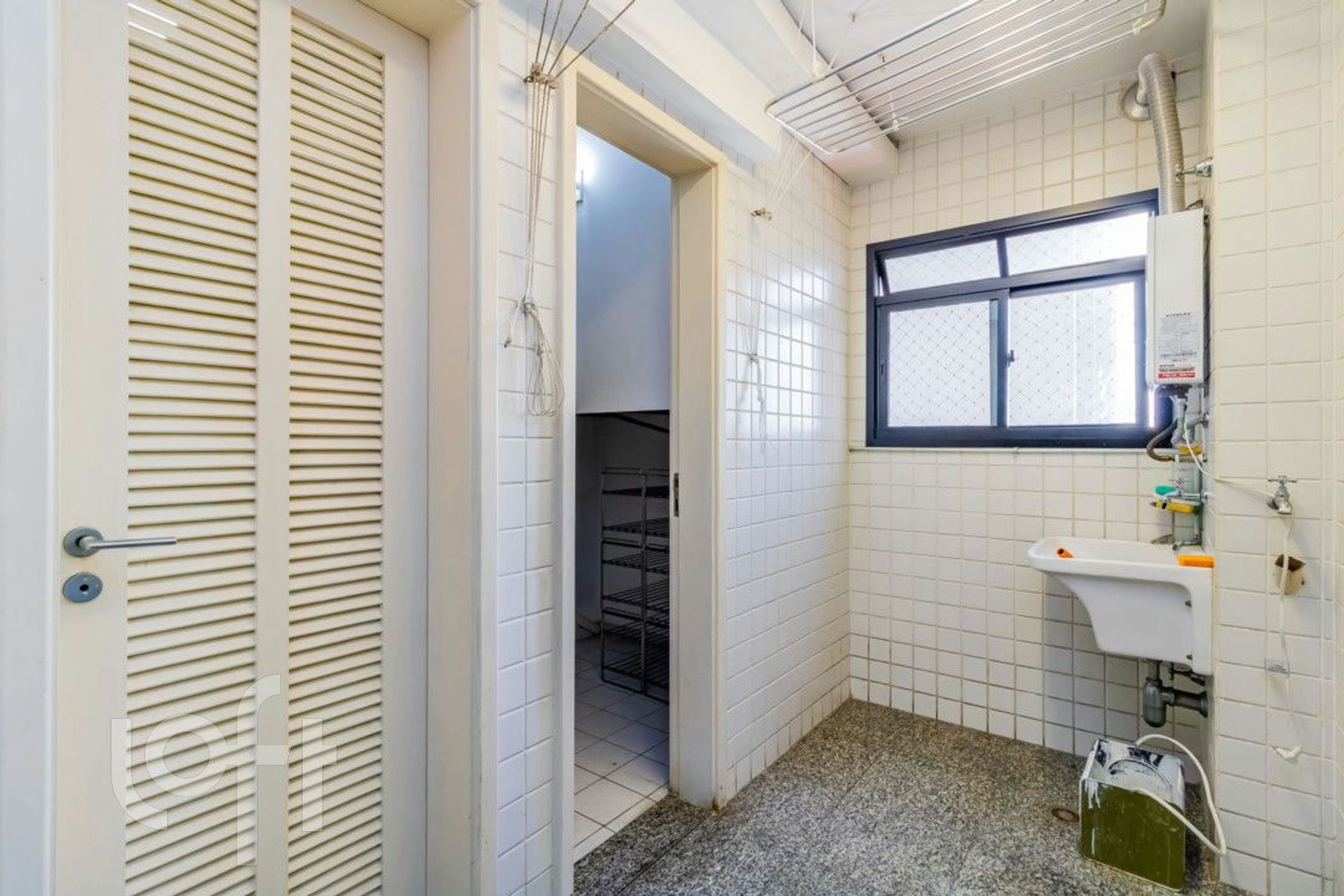 Apartamento à venda com 2 quartos, 87m² - Foto 13