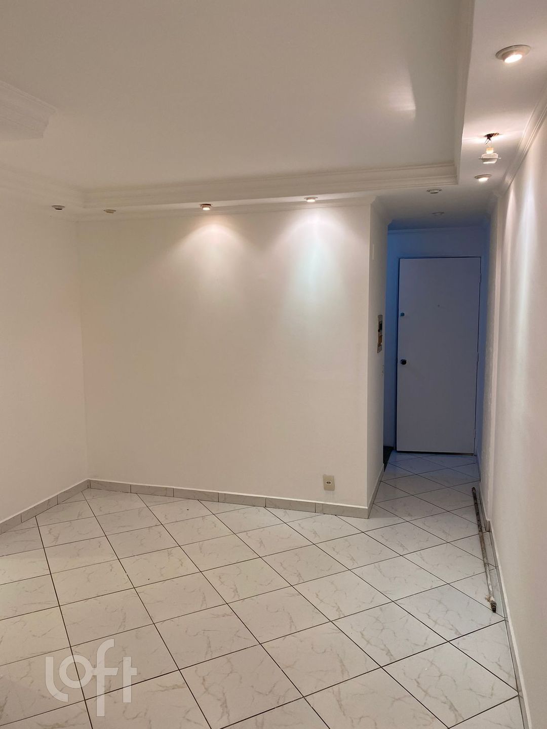 Apartamento à venda com 3 quartos, 55m² - Foto 3