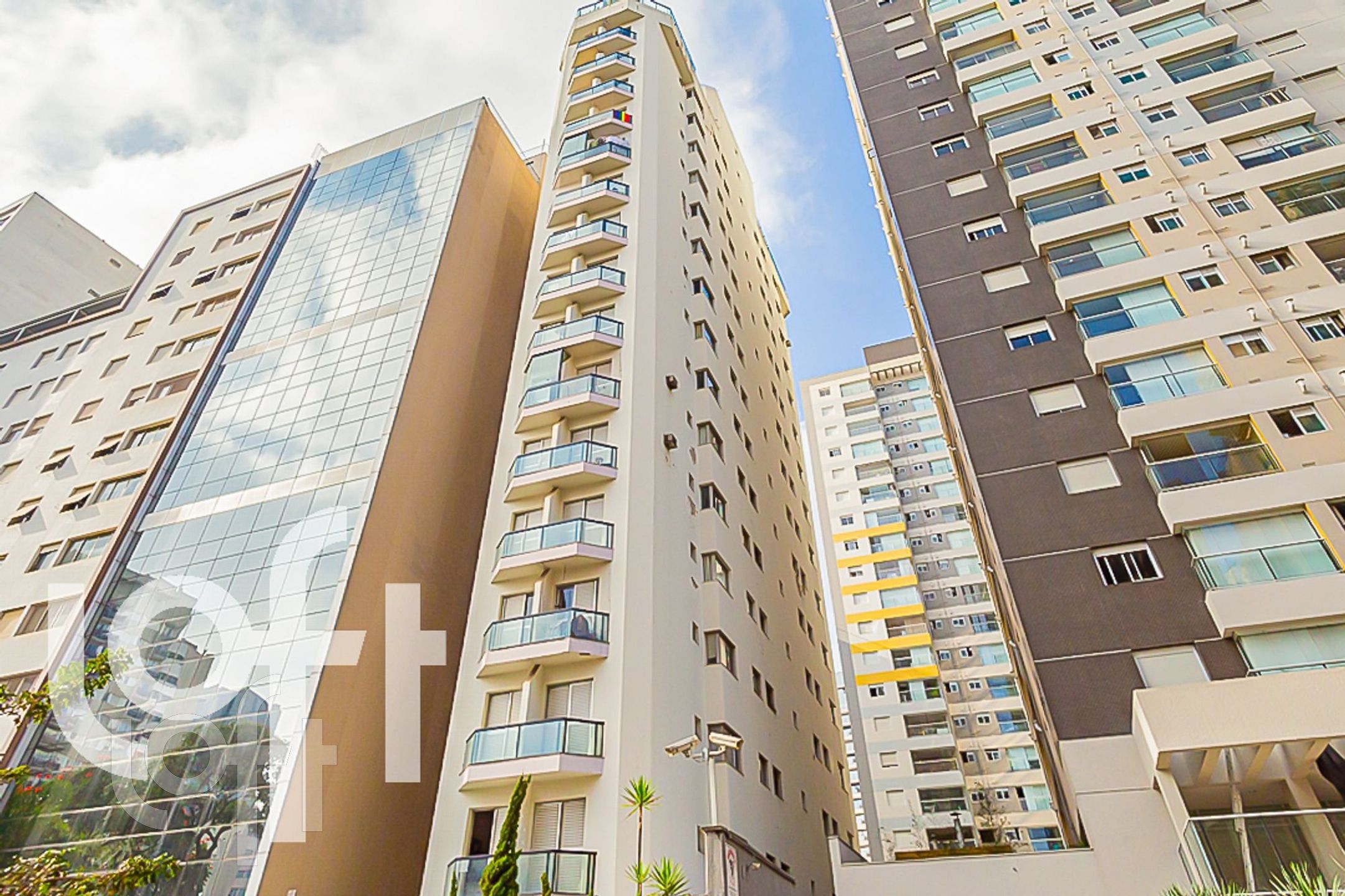 Apartamento à venda com 1 quarto, 43m² - Foto 16