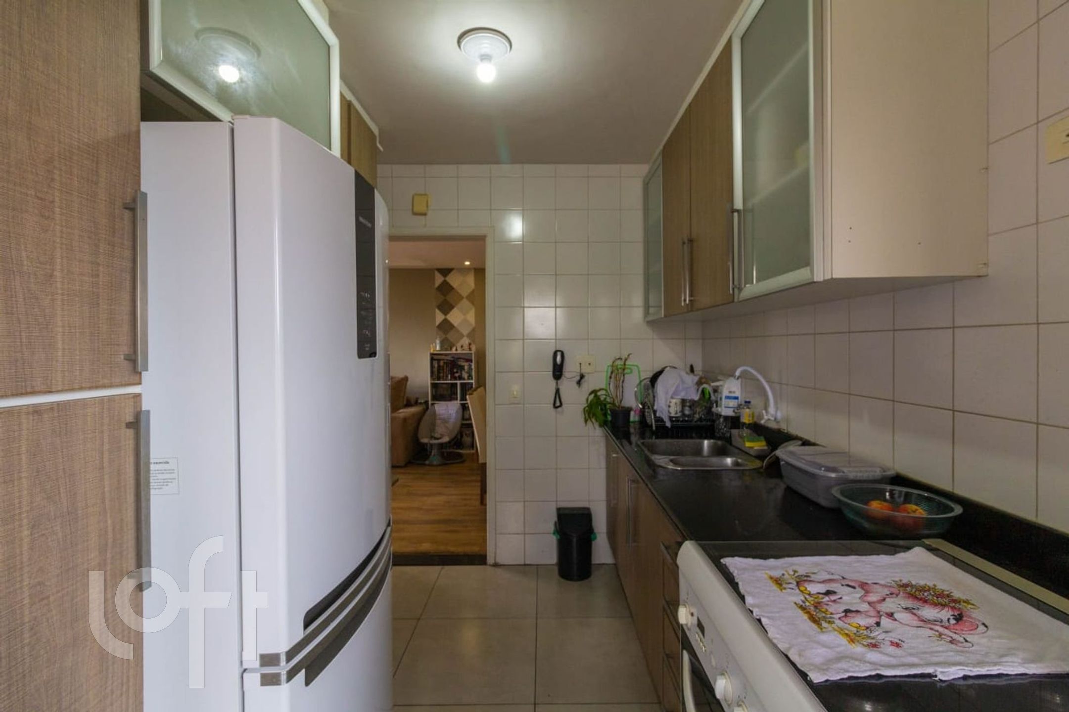 Apartamento à venda com 2 quartos, 60m² - Foto 17