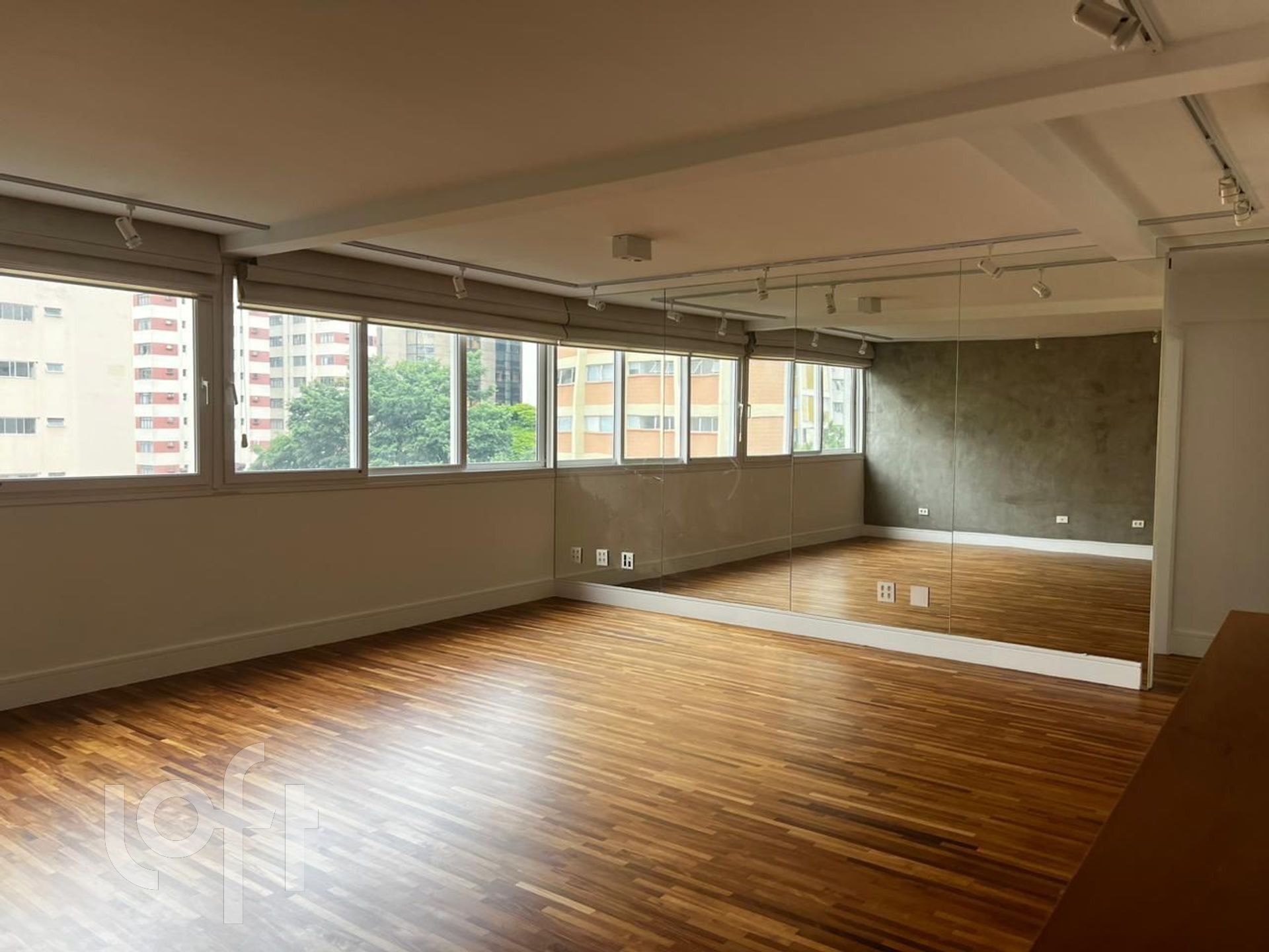 Apartamento à venda com 2 quartos, 107m² - Foto 5