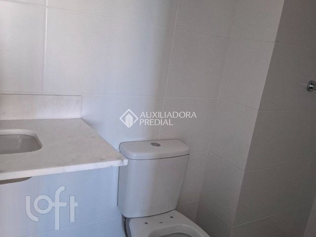 Apartamento com 66m², 2 dormitórios, 1 suíte, 1 vaga, Petrópolis em Porto Alegre