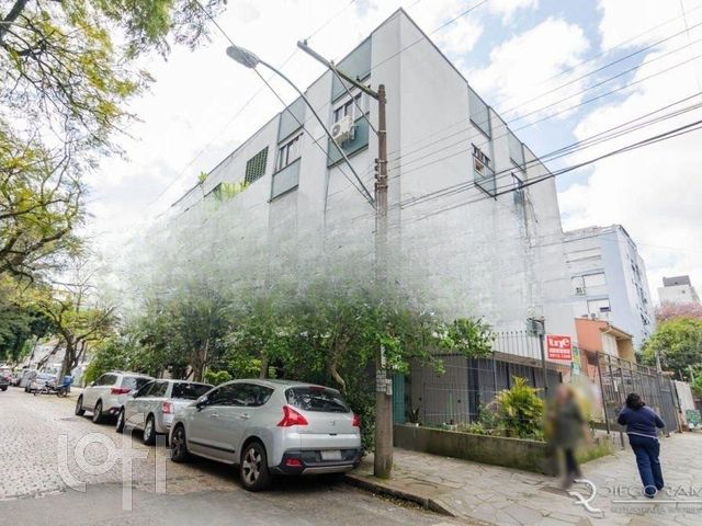 Apartamento com 65m², 2 dormitórios, Menino Deus em Porto Alegre