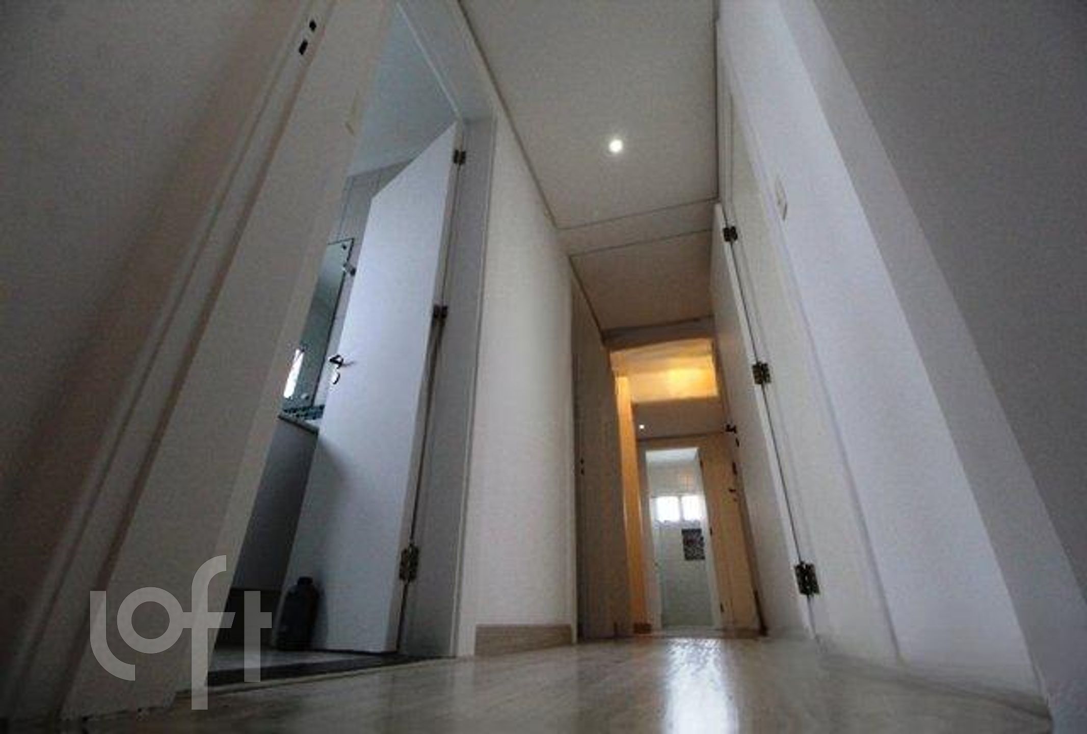 Apartamento à venda com 3 quartos, 142m² - Foto 10