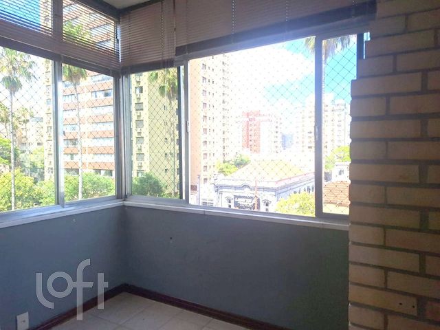Apartamento com 85m², 2 dormitórios, Menino Deus em Porto Alegre