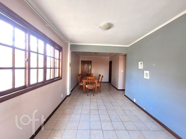 Apartamento com 85m², 2 dormitórios, Menino Deus em Porto Alegre