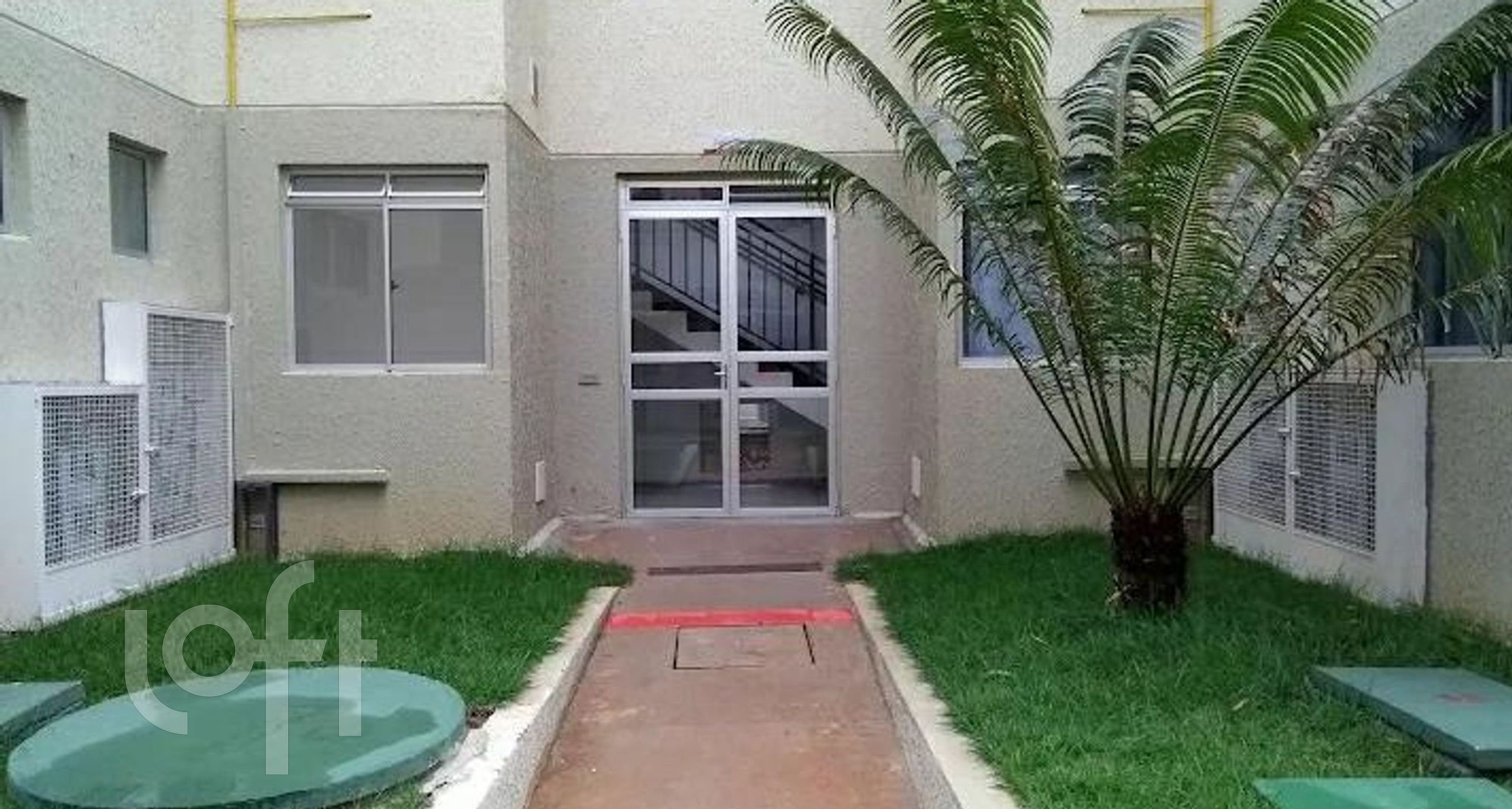 Apartamento à venda com 2 quartos, 40m² - Foto 9