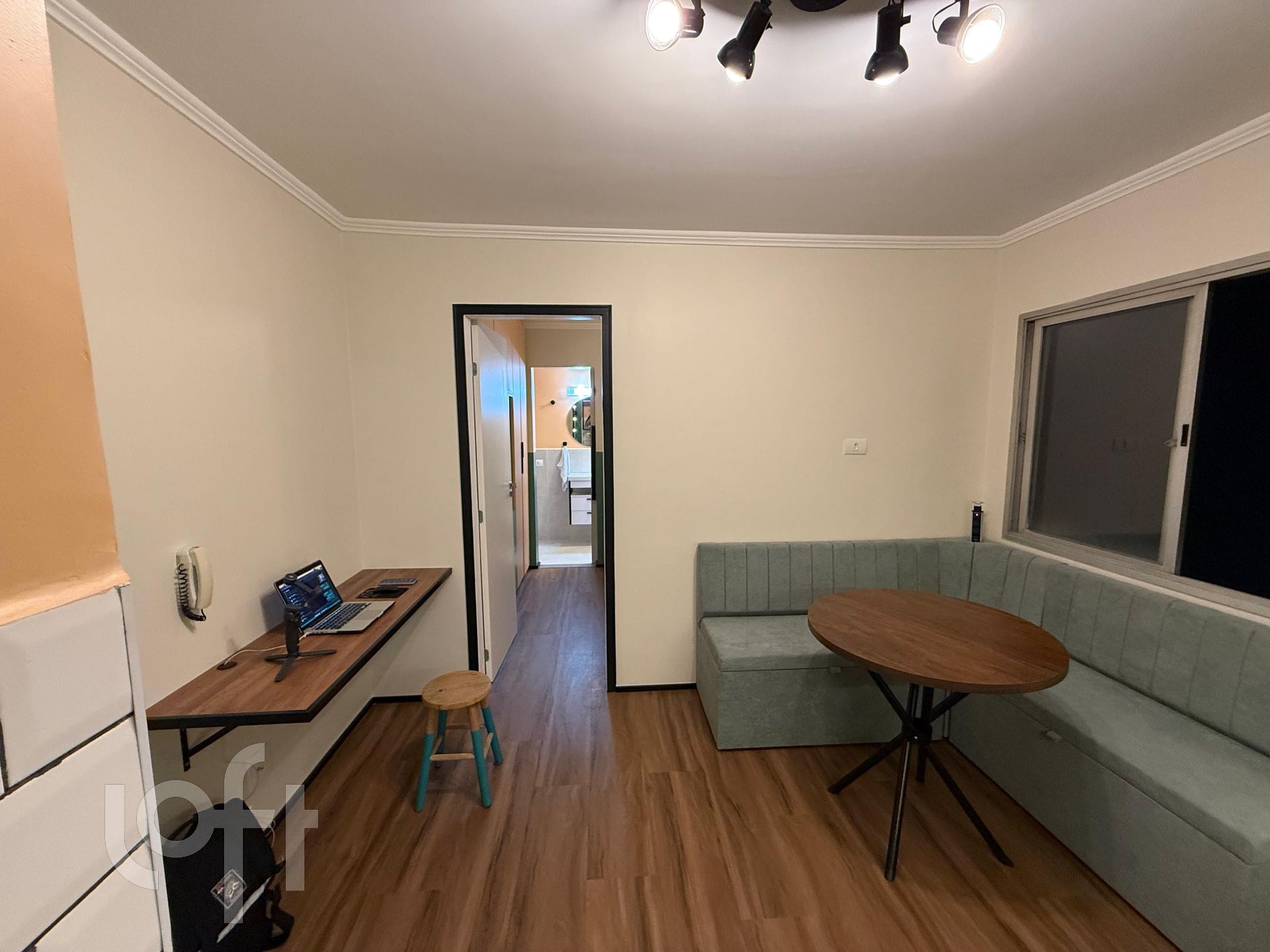 Apartamento à venda em Bela Vista com 38 m², 1 quarto, 1 vaga