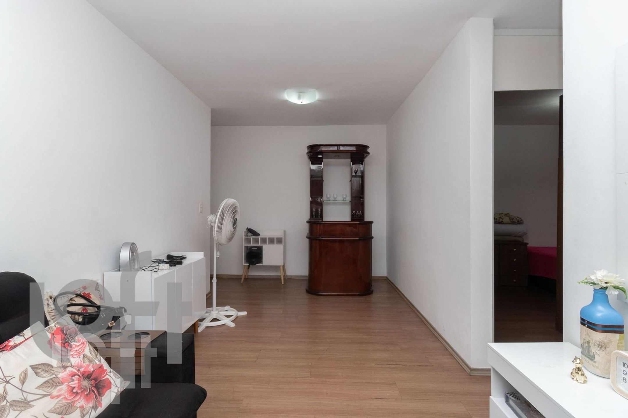 Apartamento à venda com 2 quartos, 54m² - Foto 13