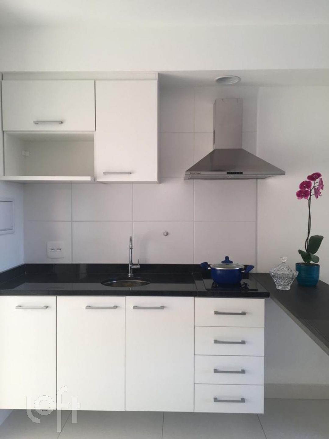 Apartamento à venda com 1 quarto, 30m² - Foto 6