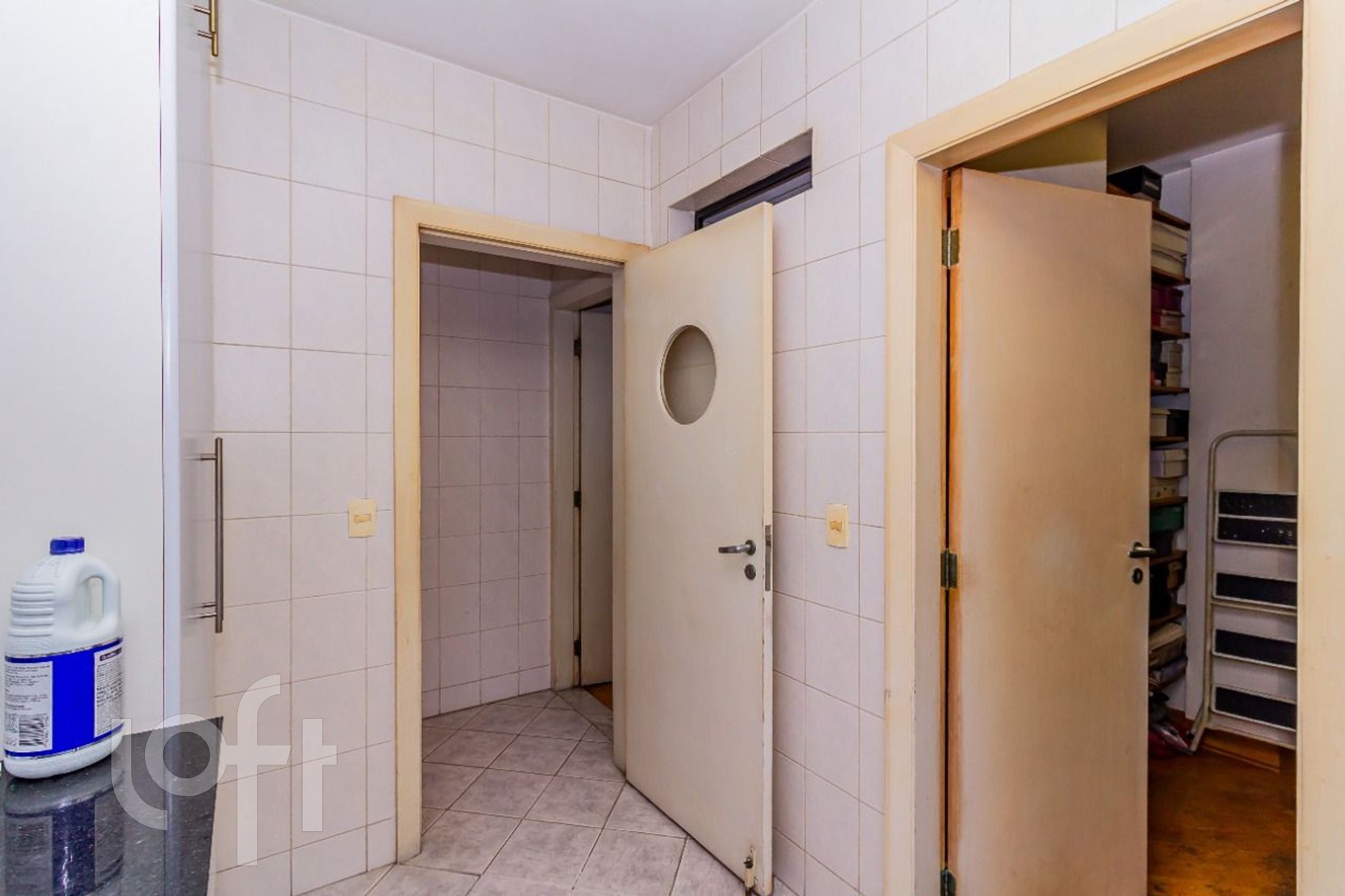 Apartamento à venda com 4 quartos, 226m² - Foto 25