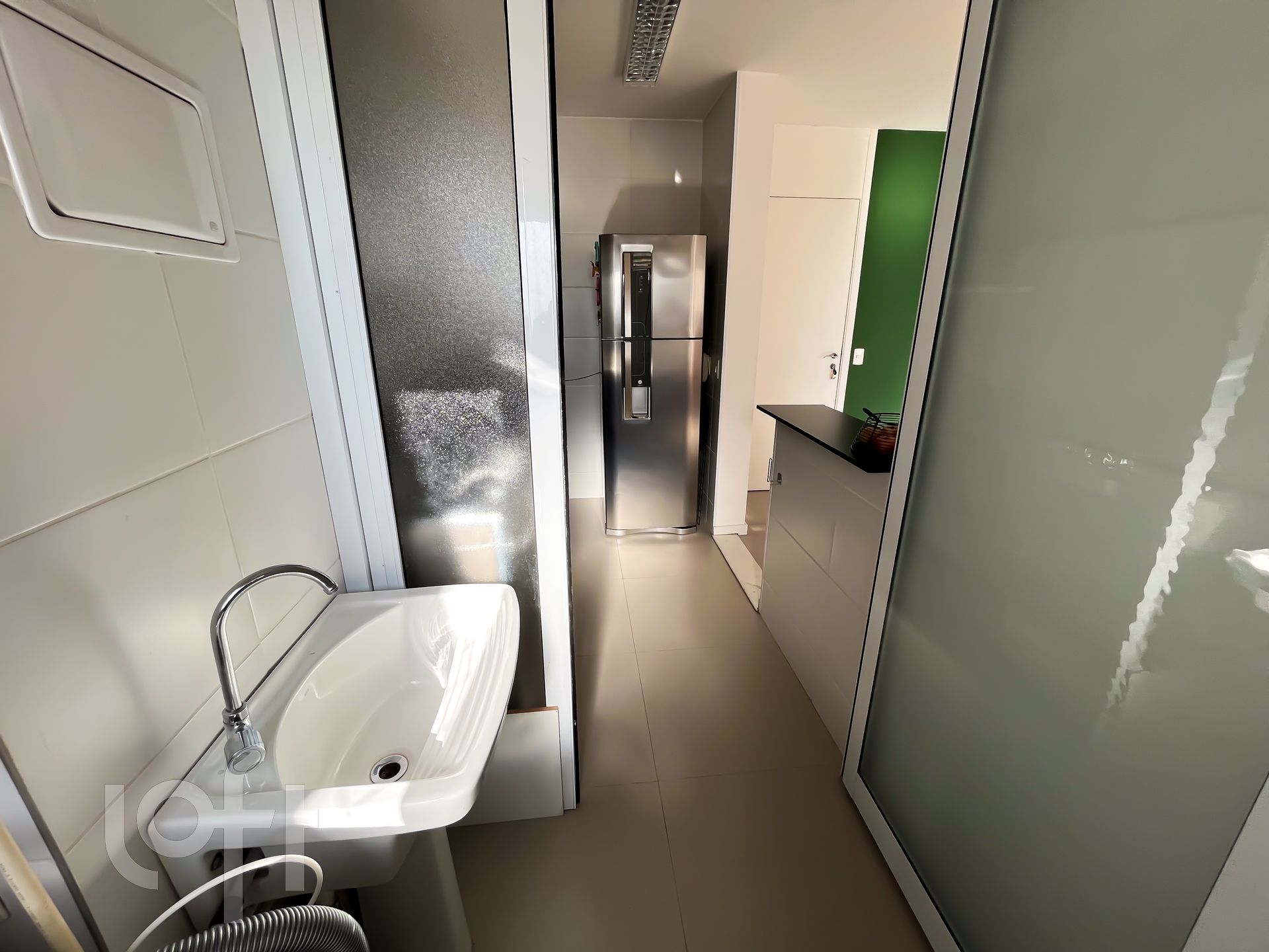 Apartamento à venda com 2 quartos, 45m² - Foto 18