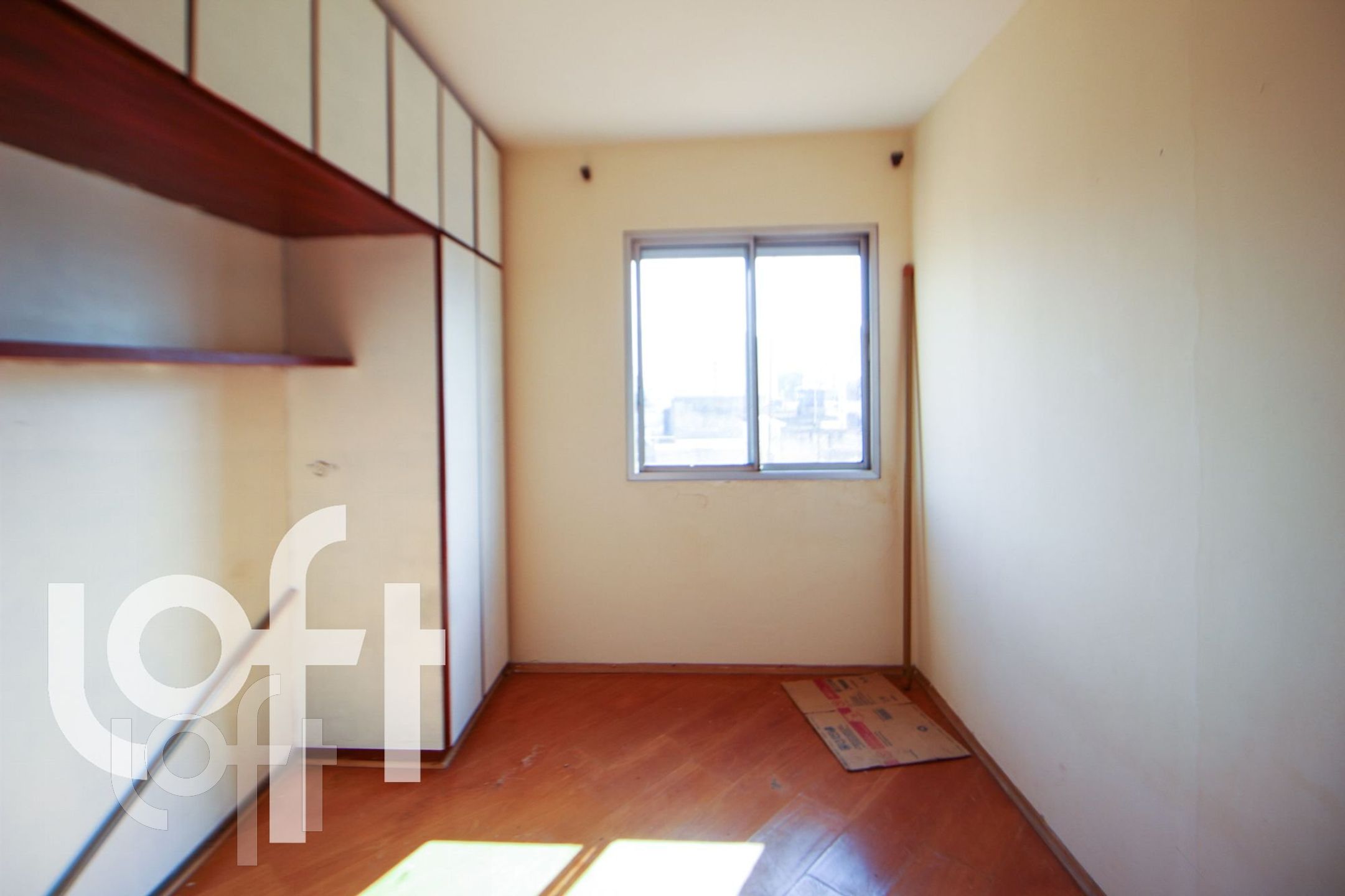 Apartamento à venda com 2 quartos, 61m² - Foto 2