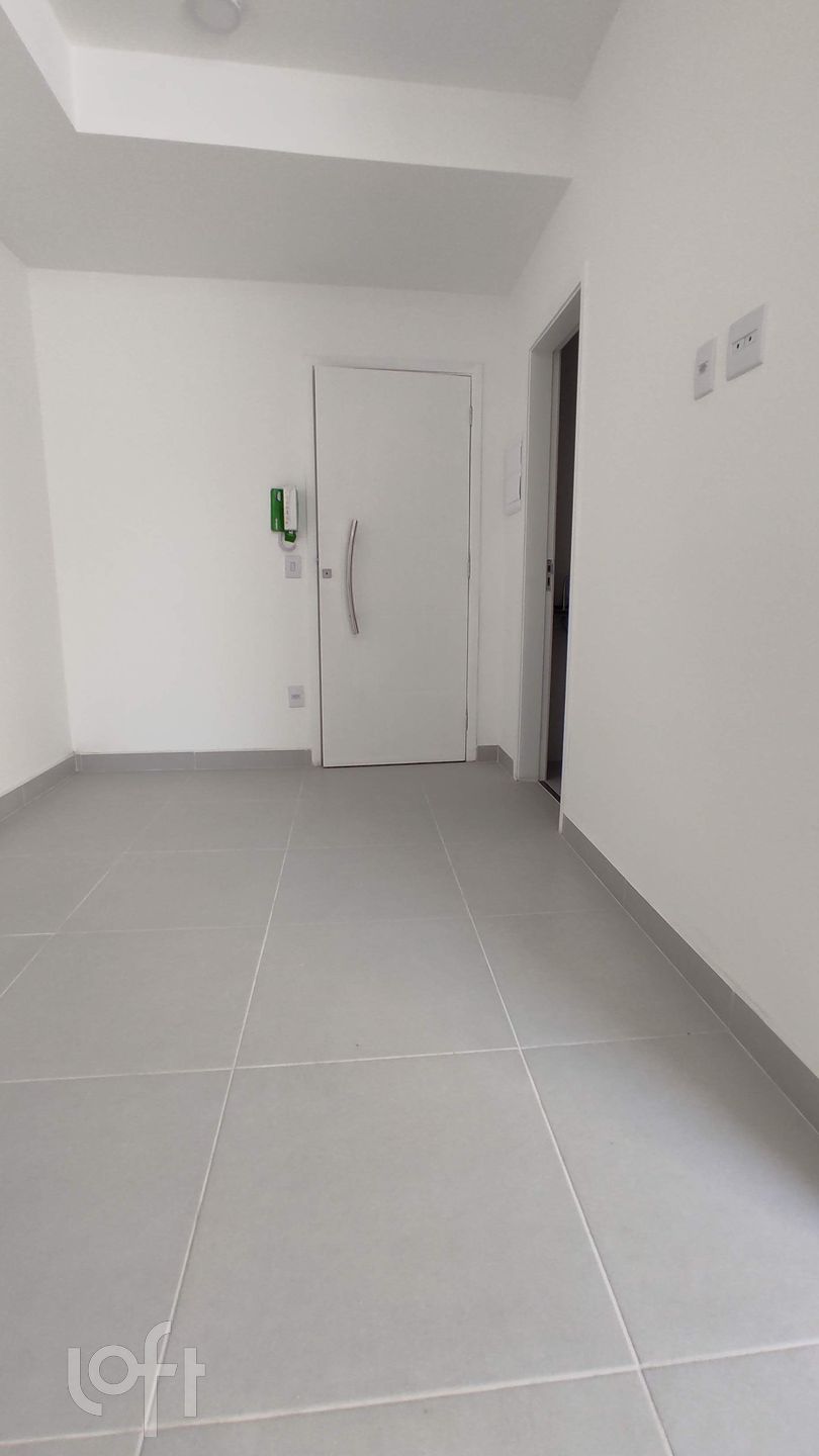 Apartamento à venda com 2 quartos, 37m² - Foto 1