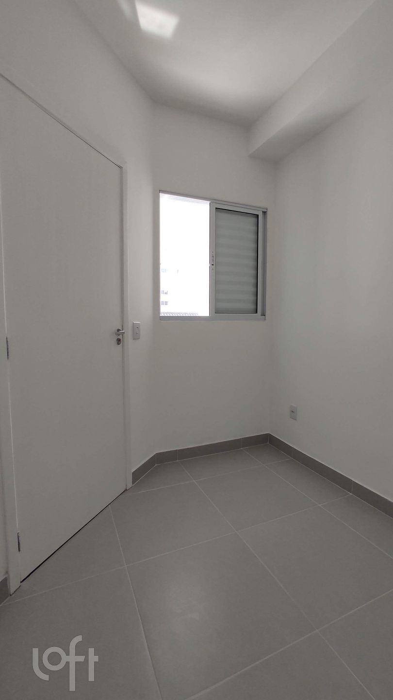 Apartamento à venda com 2 quartos, 37m² - Foto 16