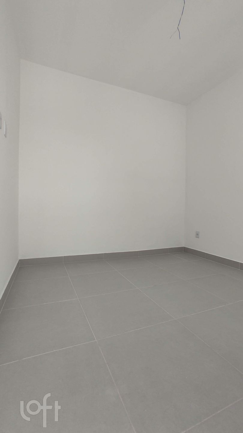 Apartamento à venda com 2 quartos, 37m² - Foto 15