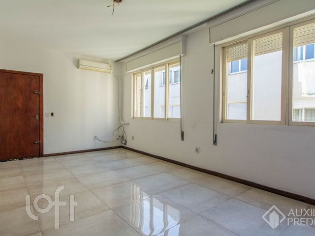 Apartamento com 97m², 3 dormitórios, 1 vaga, Santana em Porto Alegre