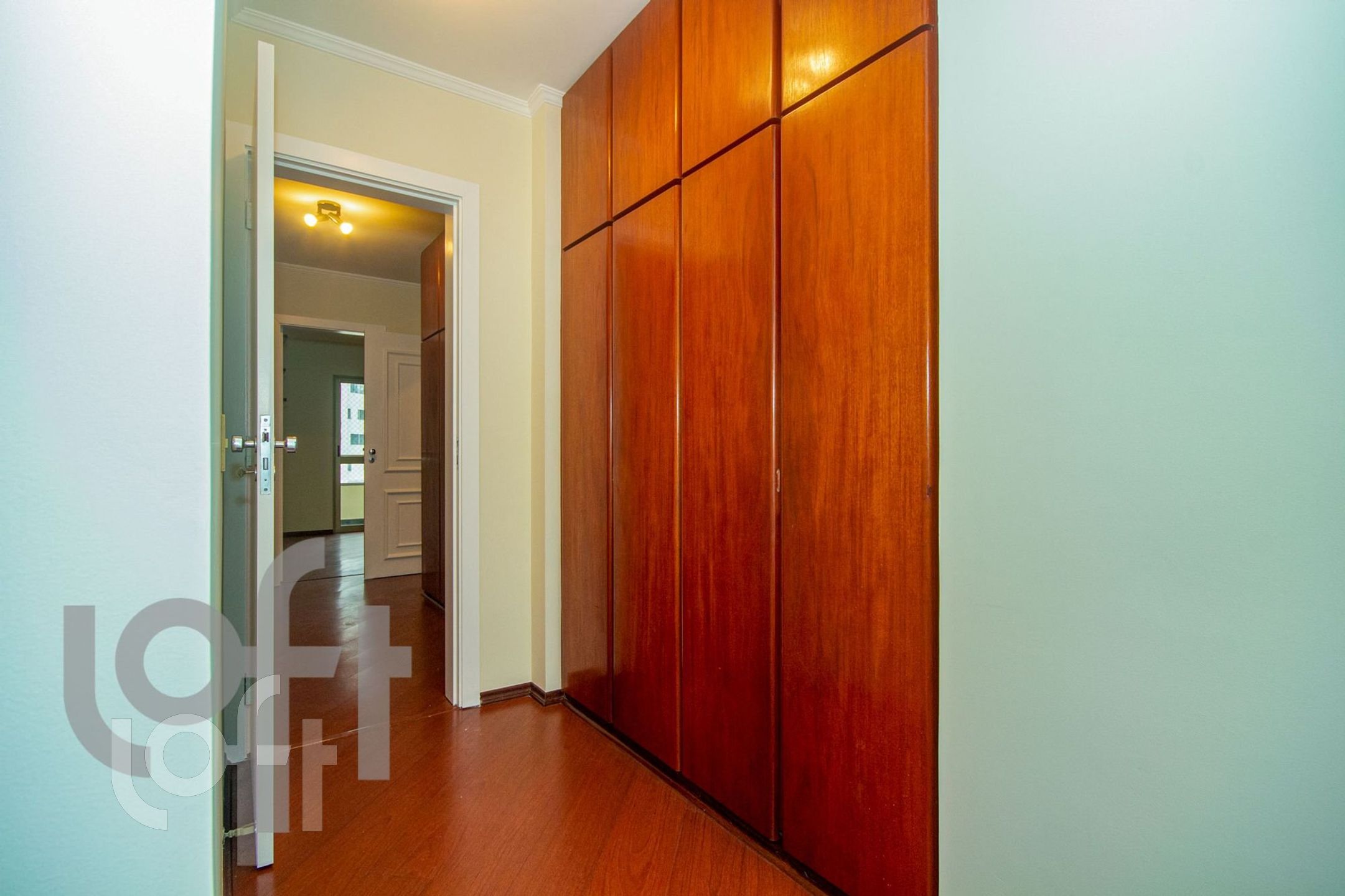 Apartamento à venda com 3 quartos, 200m² - Foto 30