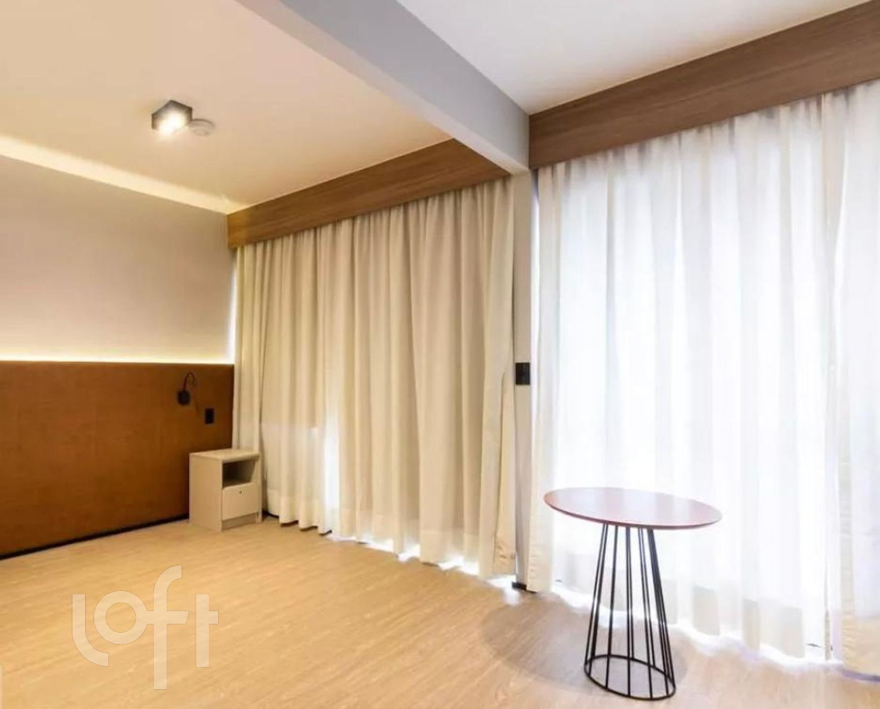 Apartamento à venda com 1 quarto, 35m² - Foto 2