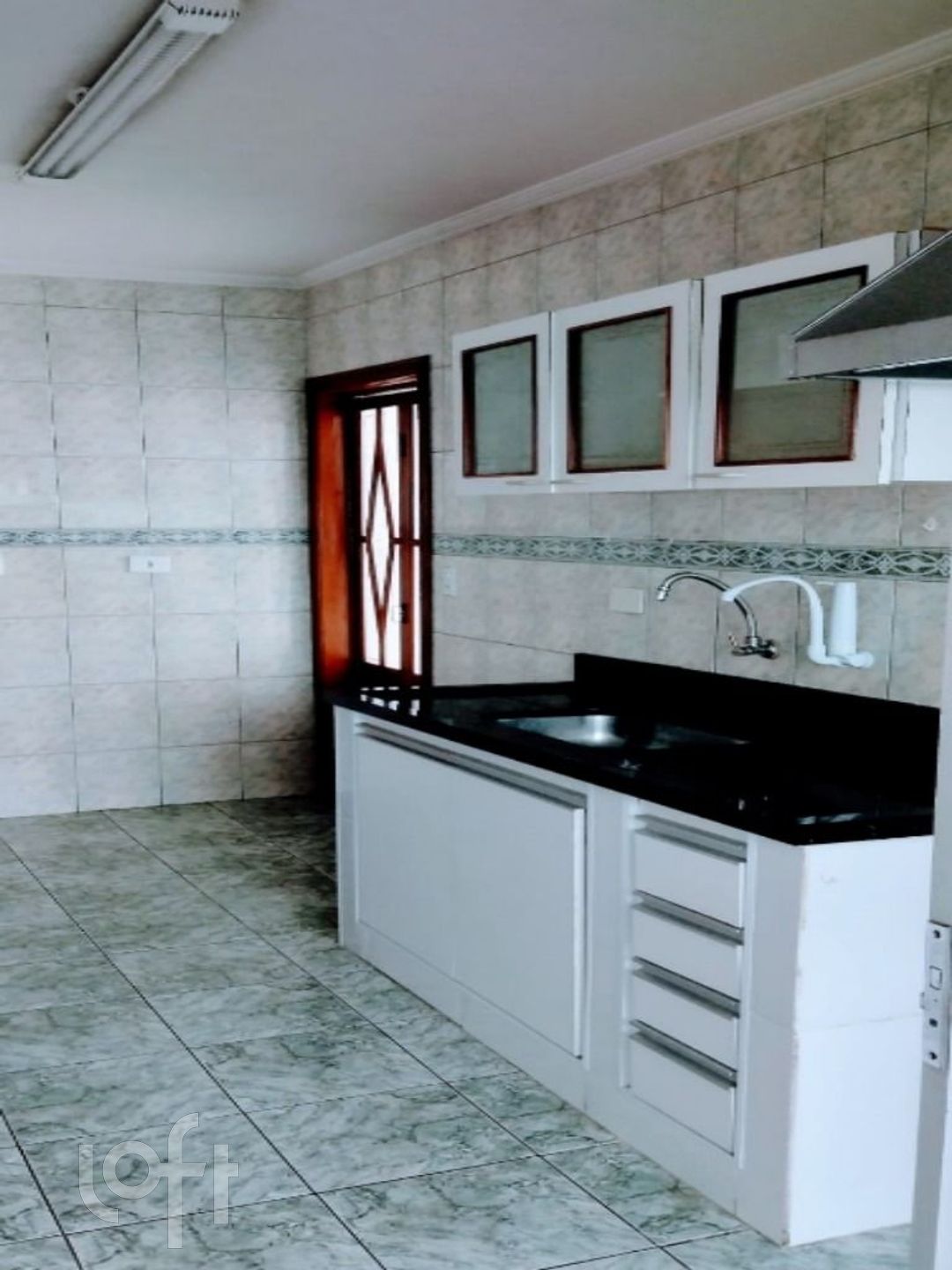 Apartamento à venda com 3 quartos, 95m² - Foto 3