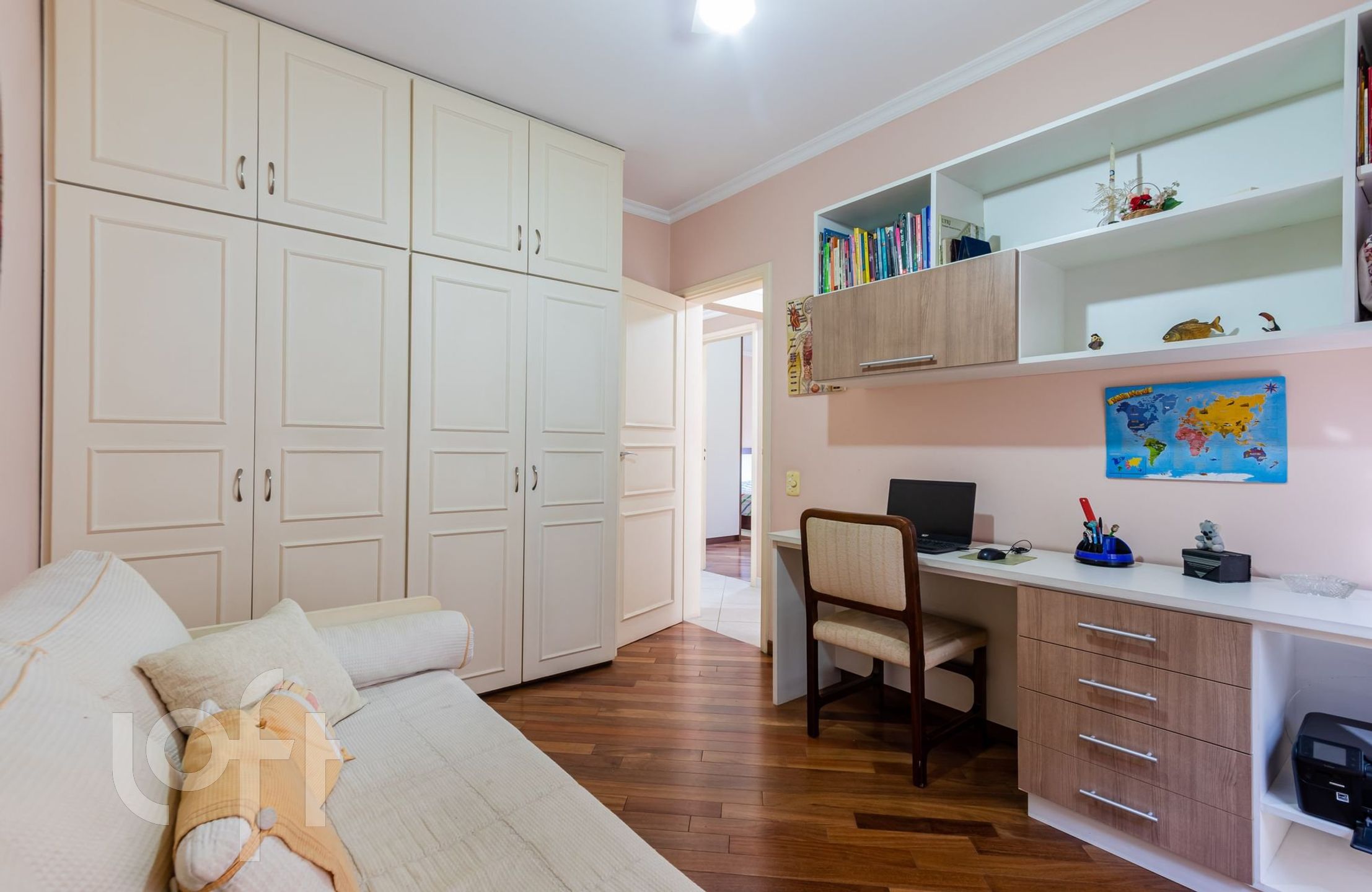 Apartamento à venda com 3 quartos, 174m² - Foto 2